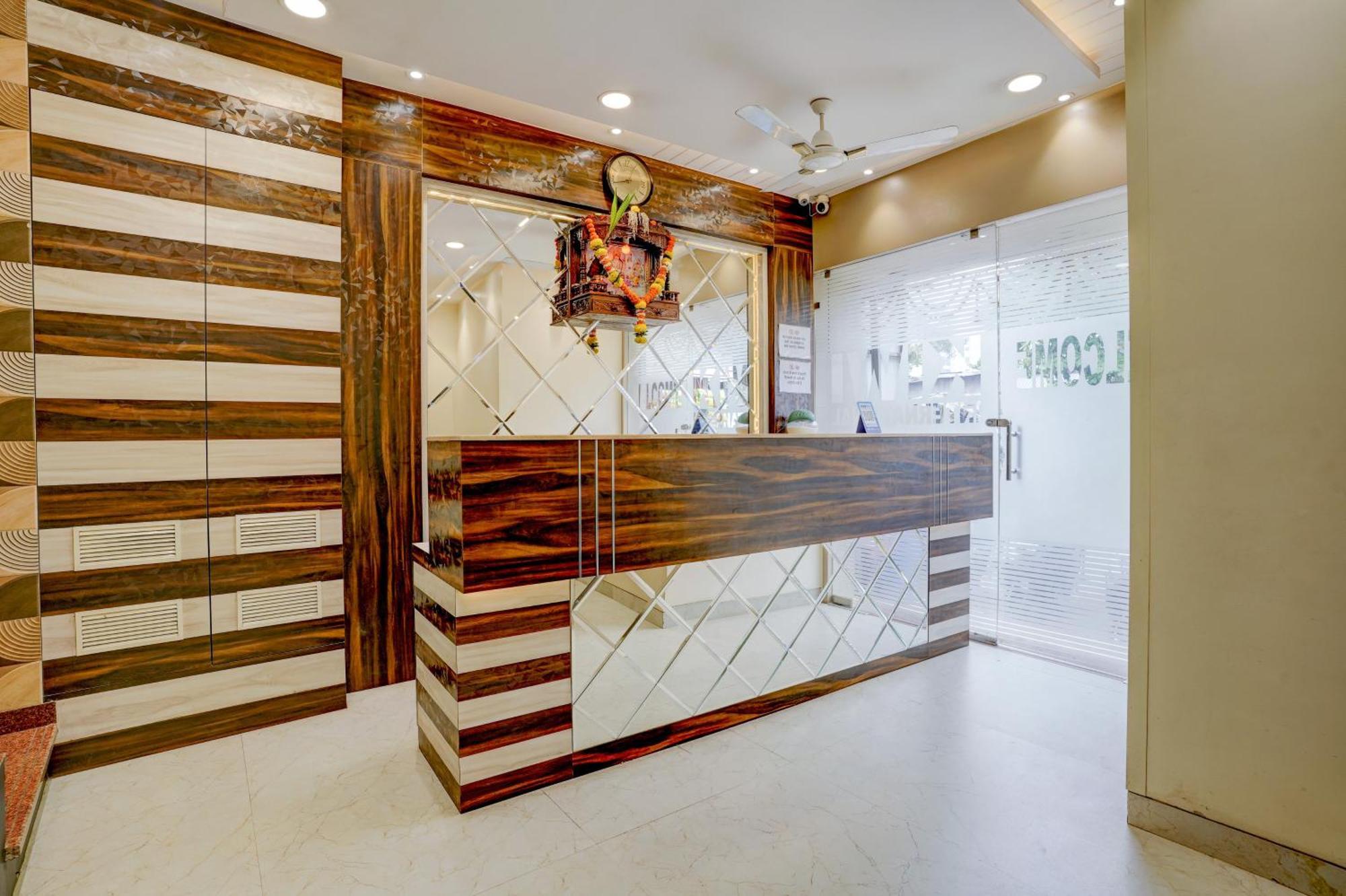 Hotel Kiwi International,hotel,mumbai 3*