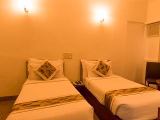 Oyo Juhu Beach Hotel Mumbai