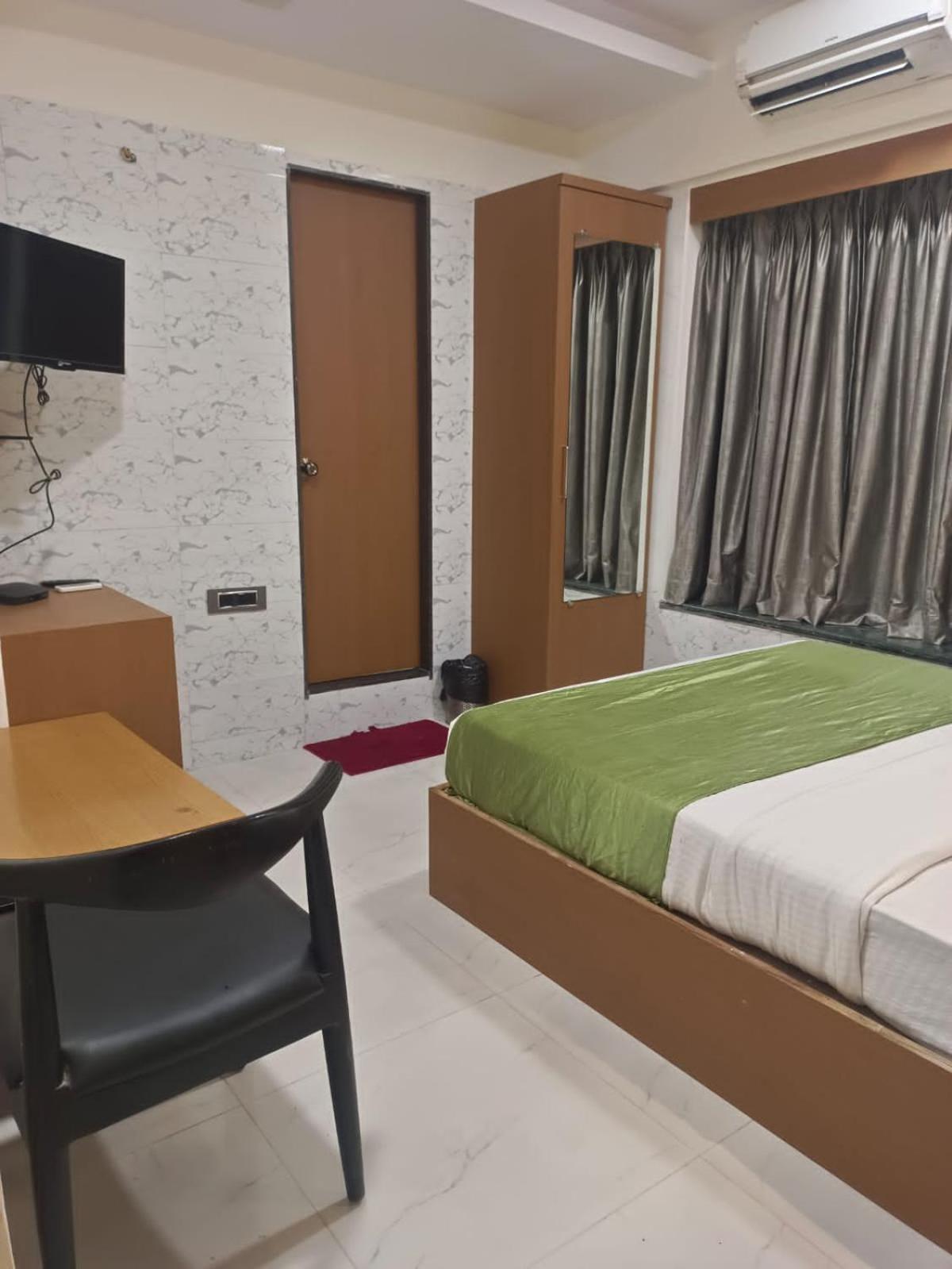 Airport Annex Hotel Bombaim