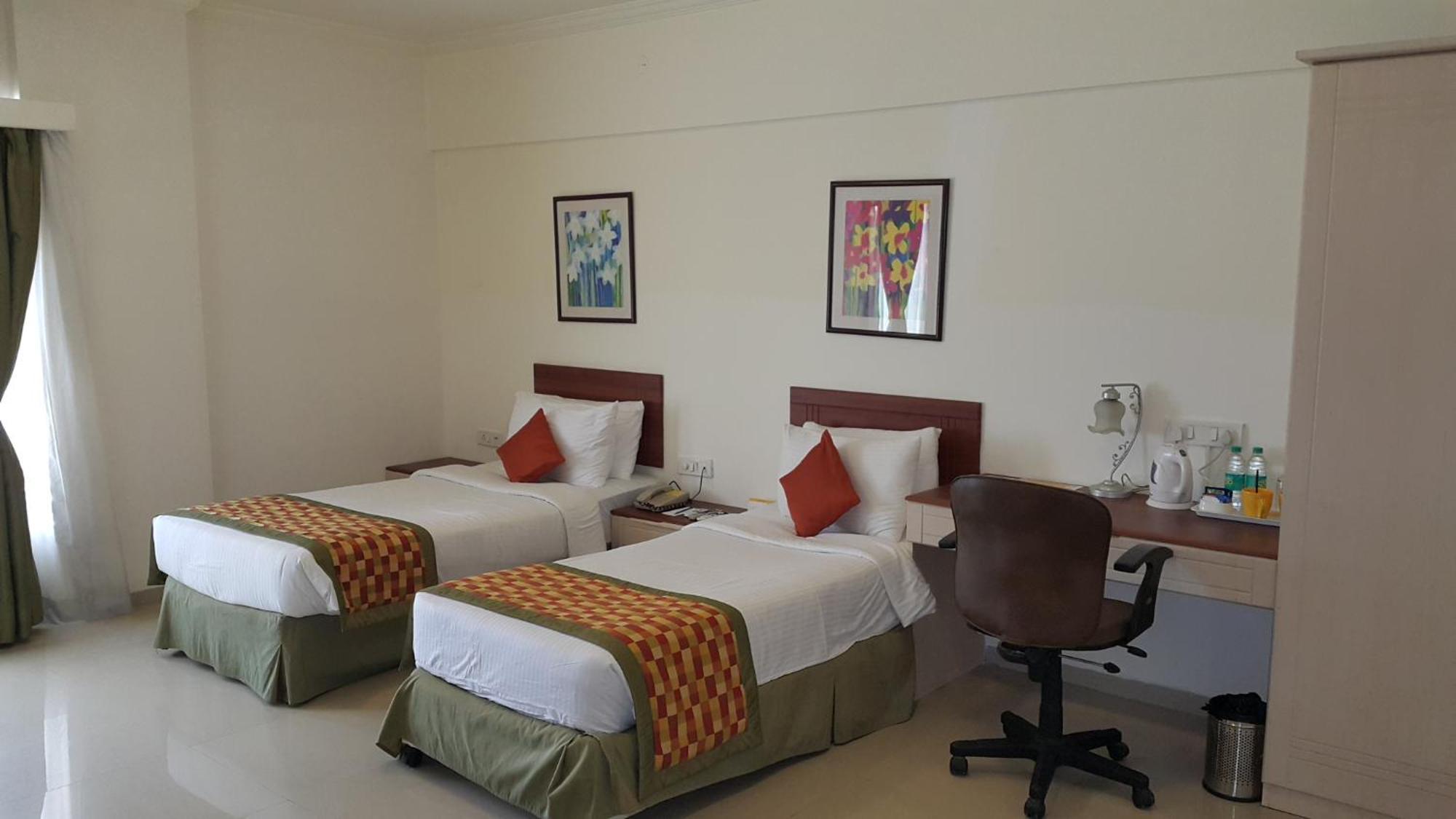 Nestor Hotel, 4* Bombaim
