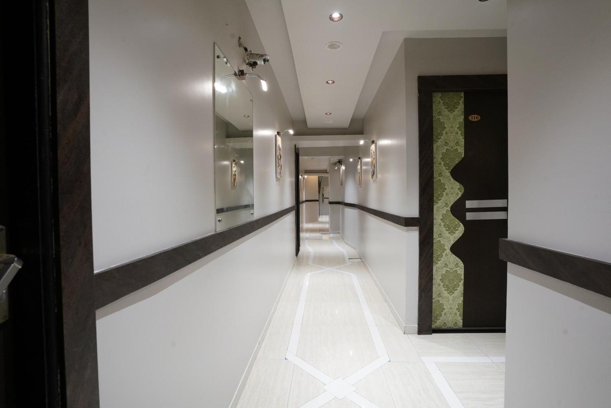 Grand Corp Inn, Near Nesco Exhibition Center Mumbai