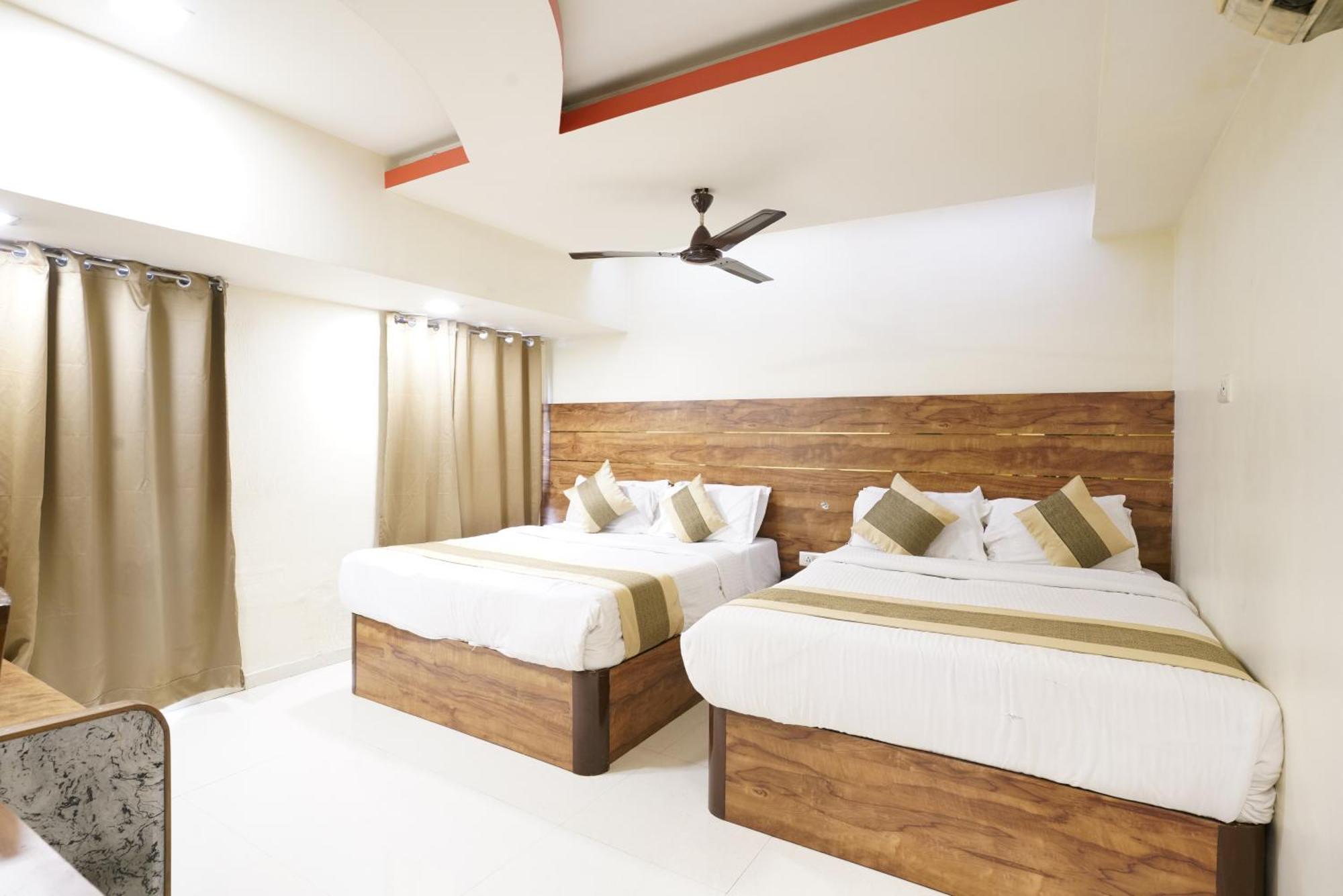 Grand Corp Inn, Near Nesco Exhibition Center Hotel 3*