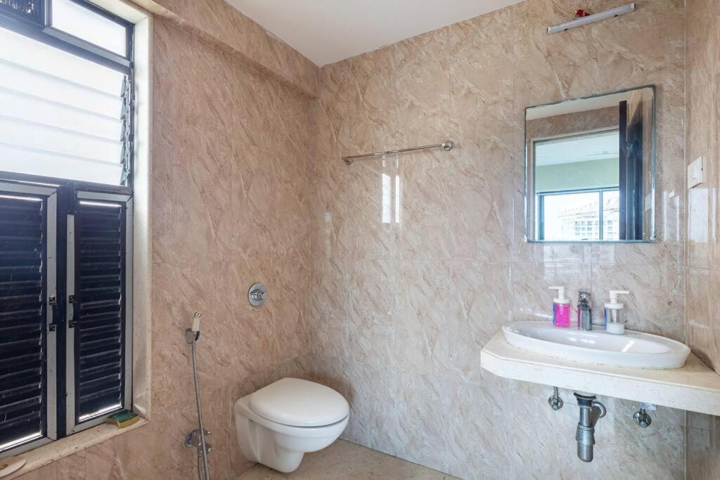 Apartment 601 Cozy 1bhk In Santacruz *