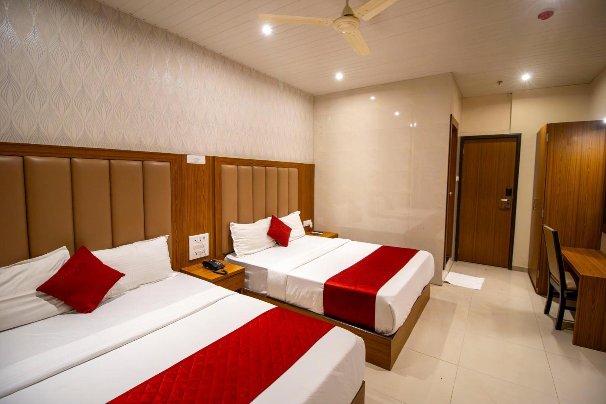 Bkc - Near Trade Center, Visa Consulate Bkc Hotel
