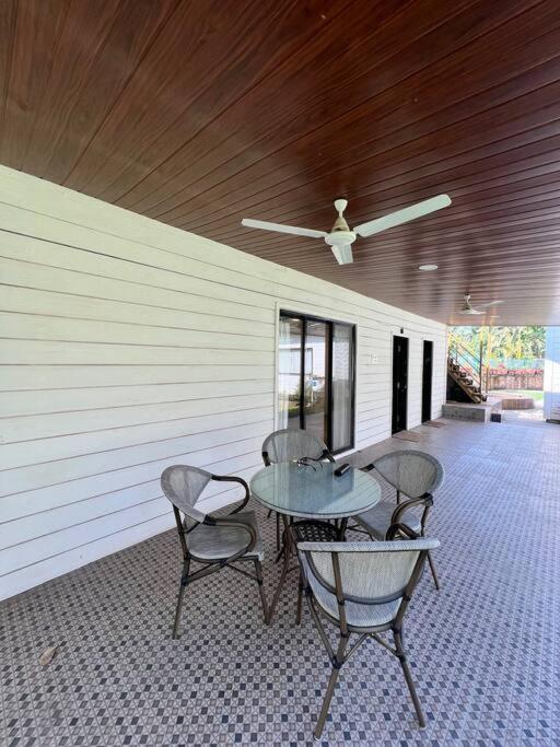Verandah Aangan The 1bedroom-kitchen Villa Mumbai