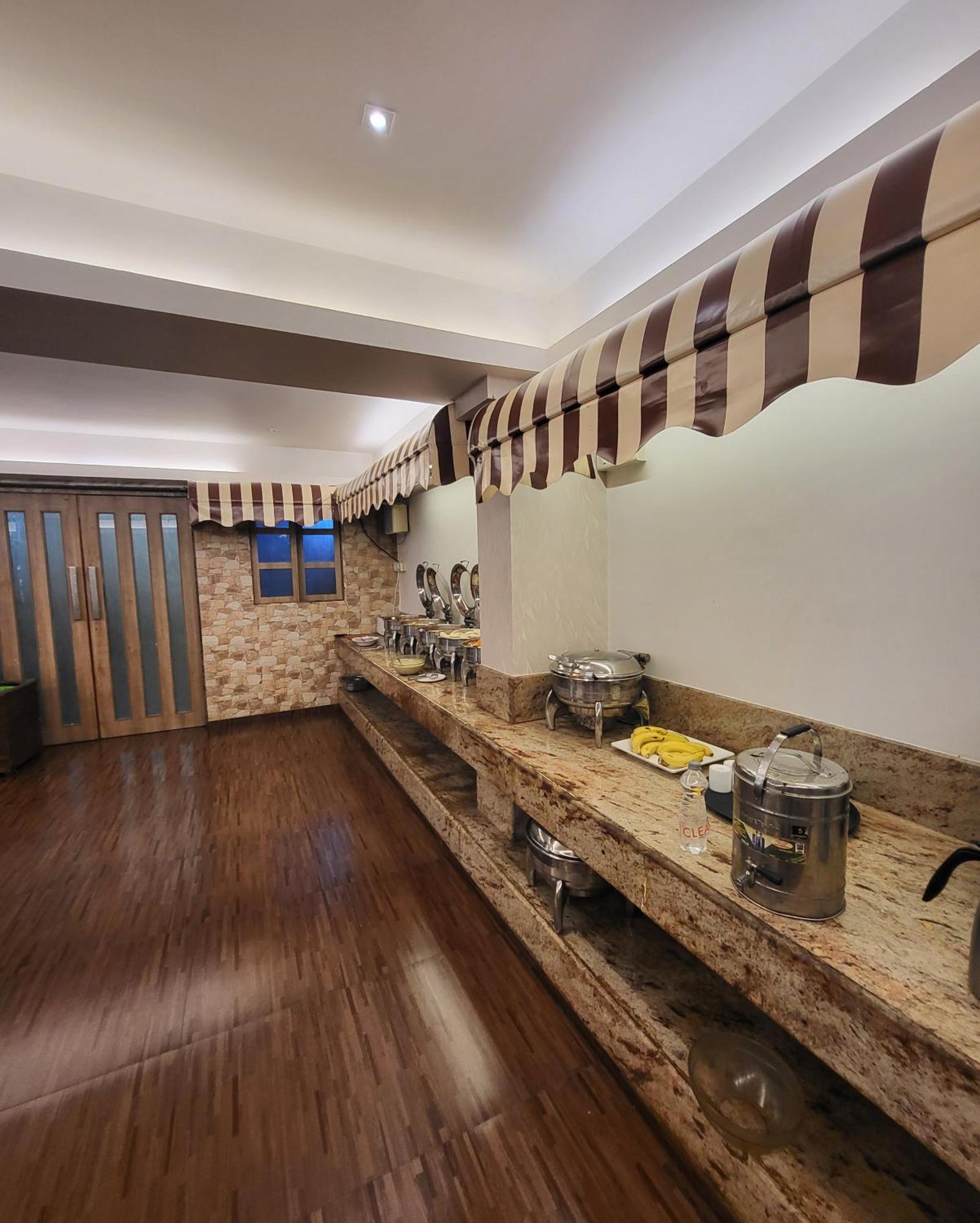 Maharana Chembur Hotel Mumbai