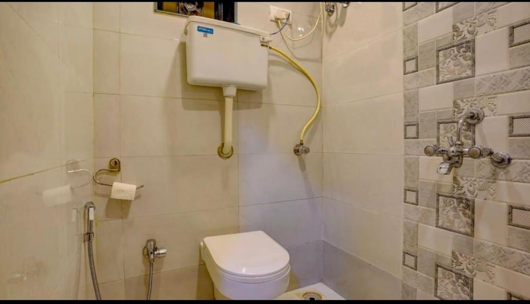 Hotel As Guest Huset2 Mumbai