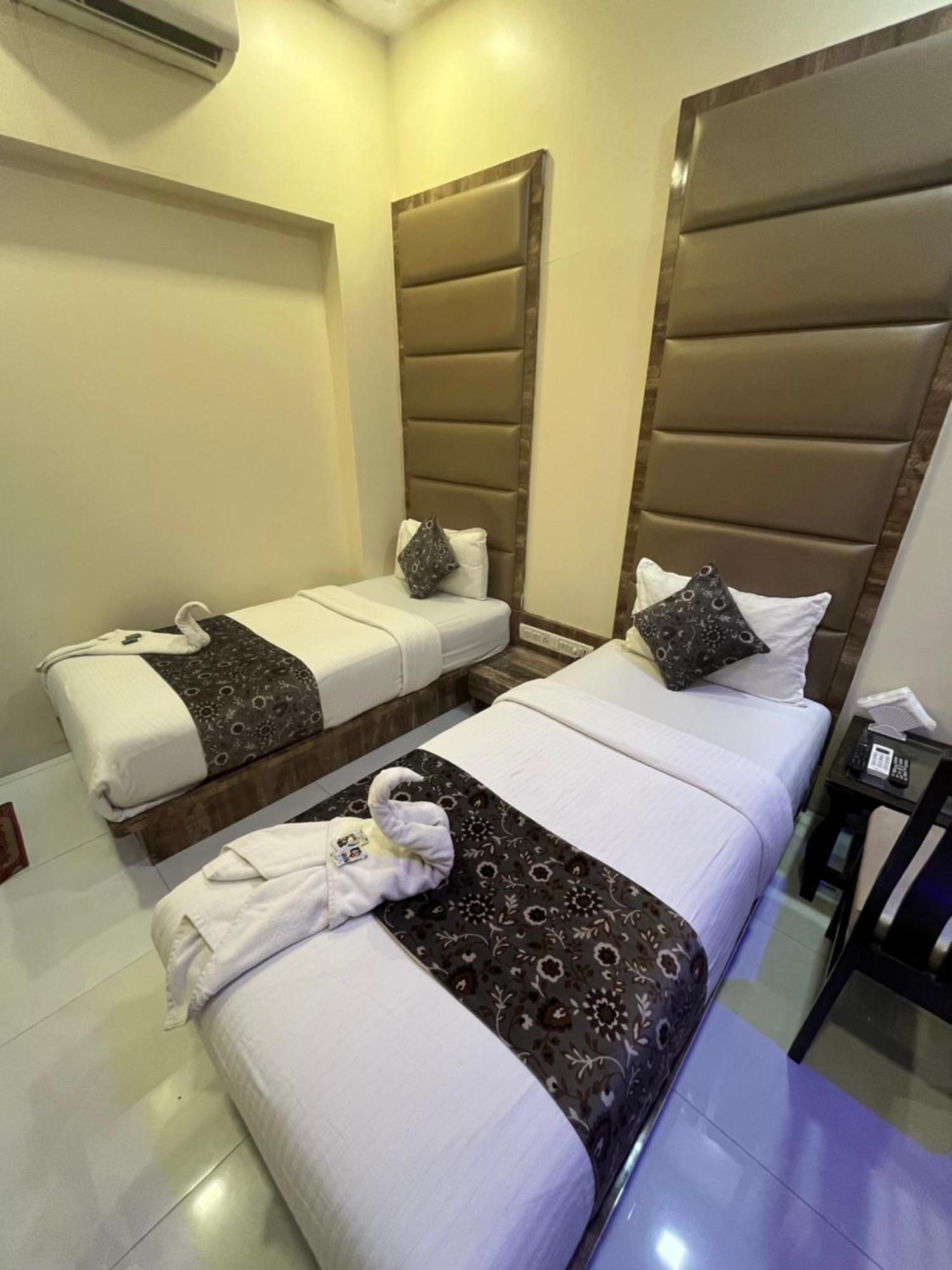 Hotel Magnetic Terminal-2
