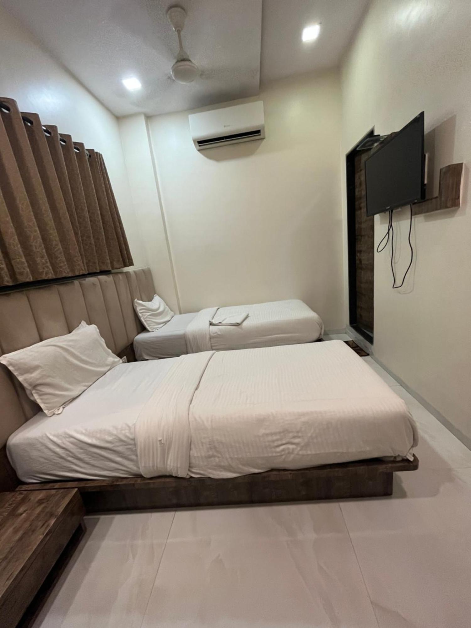Hotel Magnetic Terminal-2 Mumbai
