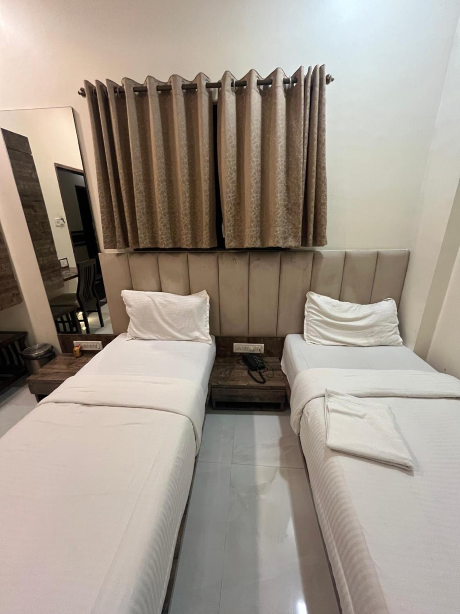 Hotel Magnetic Terminal-2 Mumbai