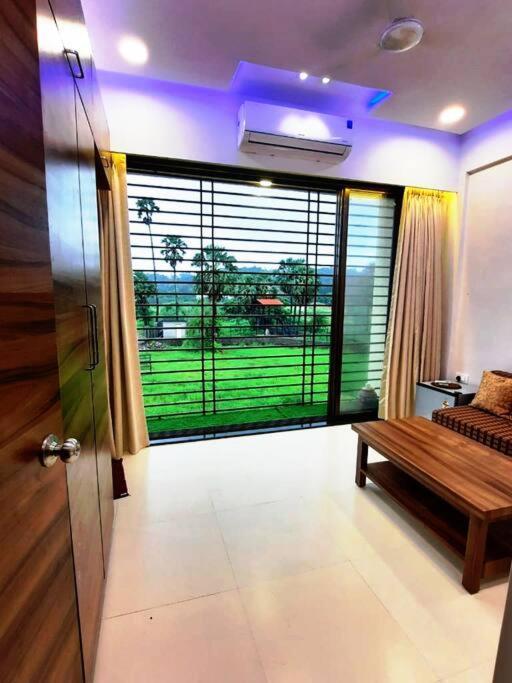 Villa 3bhk Parindacasa With Pvt Pool & Uhd Theatre Mumbai
