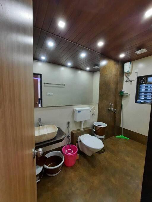 3bhk Parindacasa With Pvt Pool & Uhd Theatre *