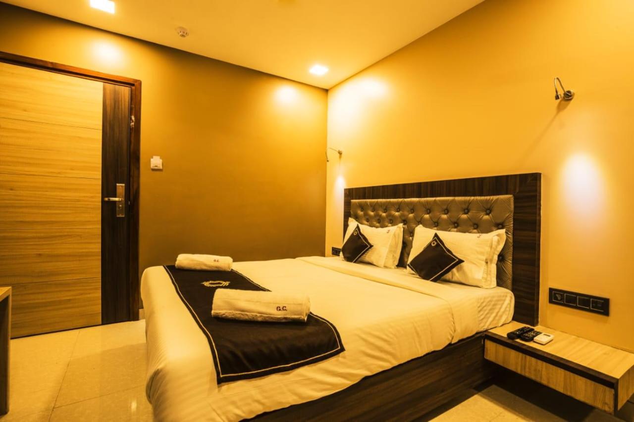 Golden Crown Guest house *