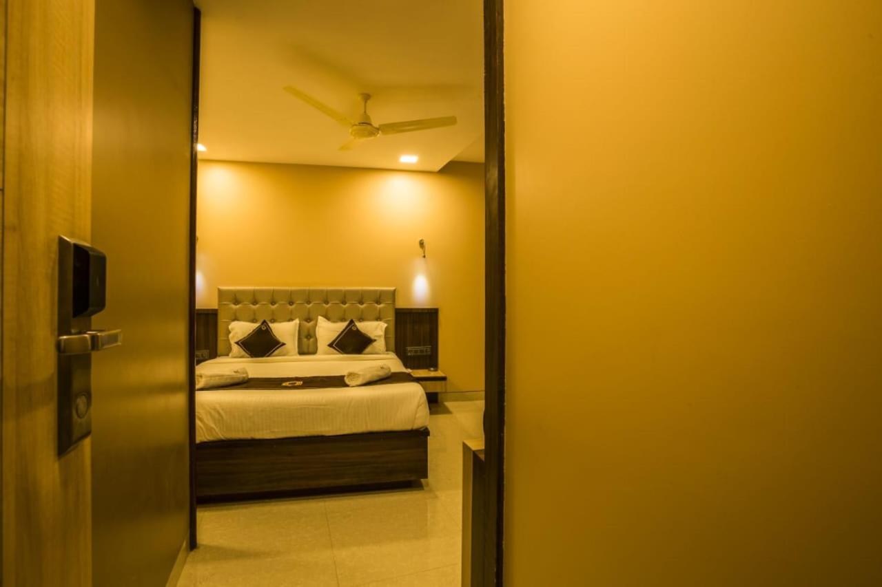 Golden Crown Guest house