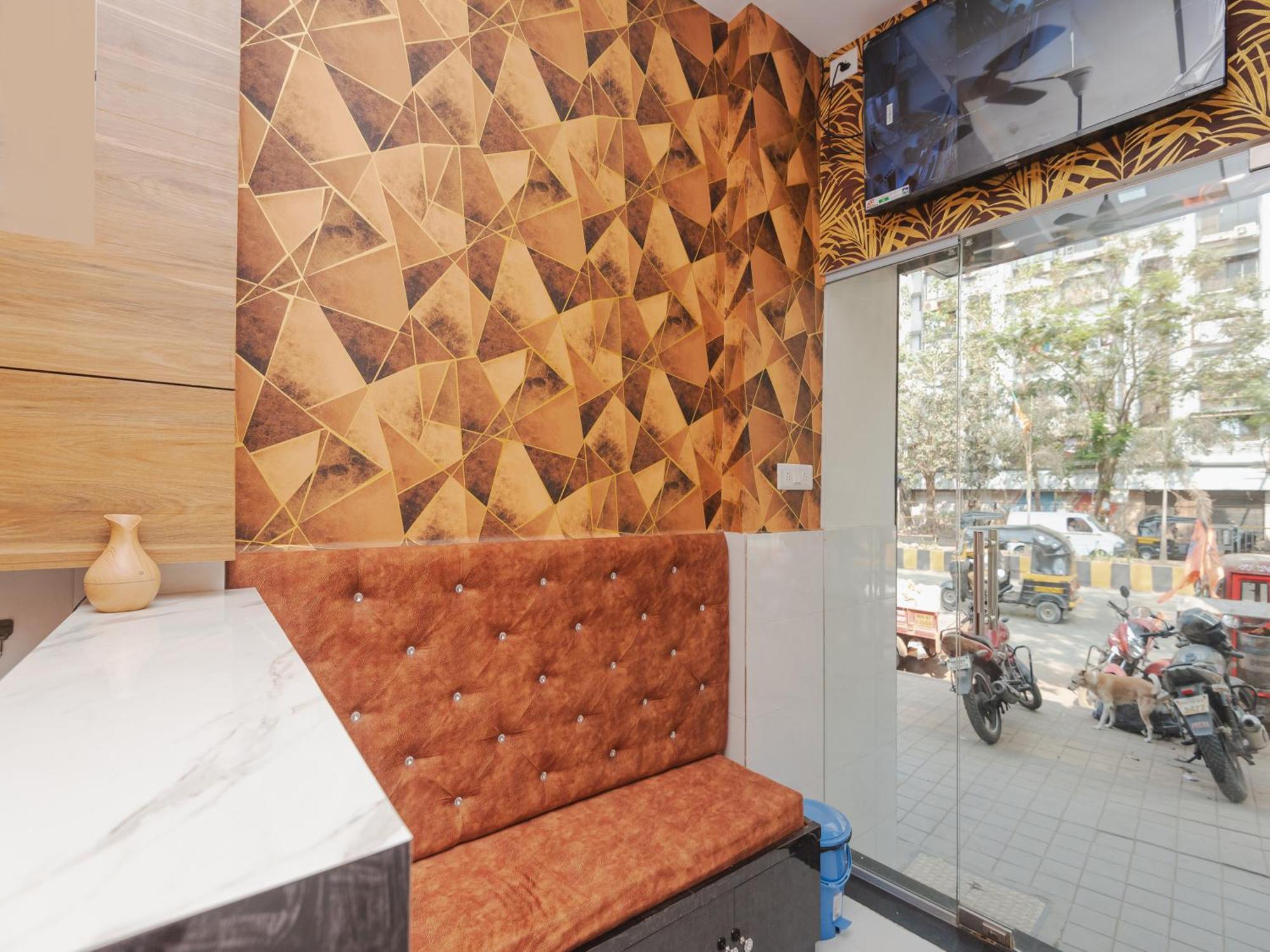 Sahara Stay-near Nesco Exhibition Centre *