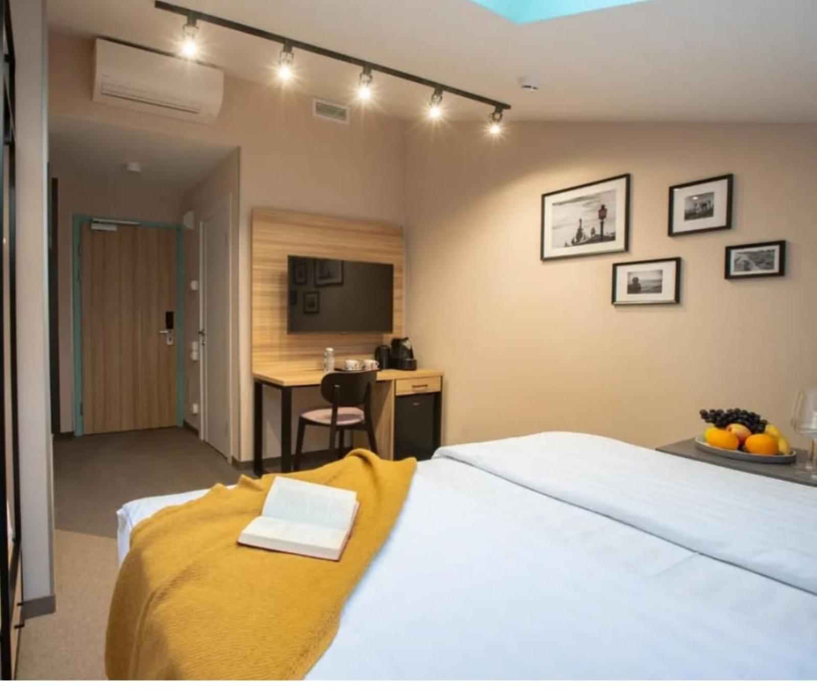 Z-a-r-a Park Goregaon West Hotel Mumbai