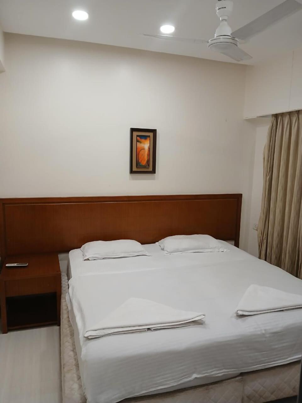 Premium 2 Bedrooms In Prabhadevi *