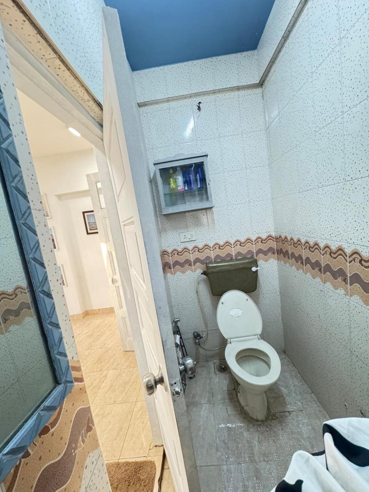 Pixiestays Forest House Juhu West * Bombaim