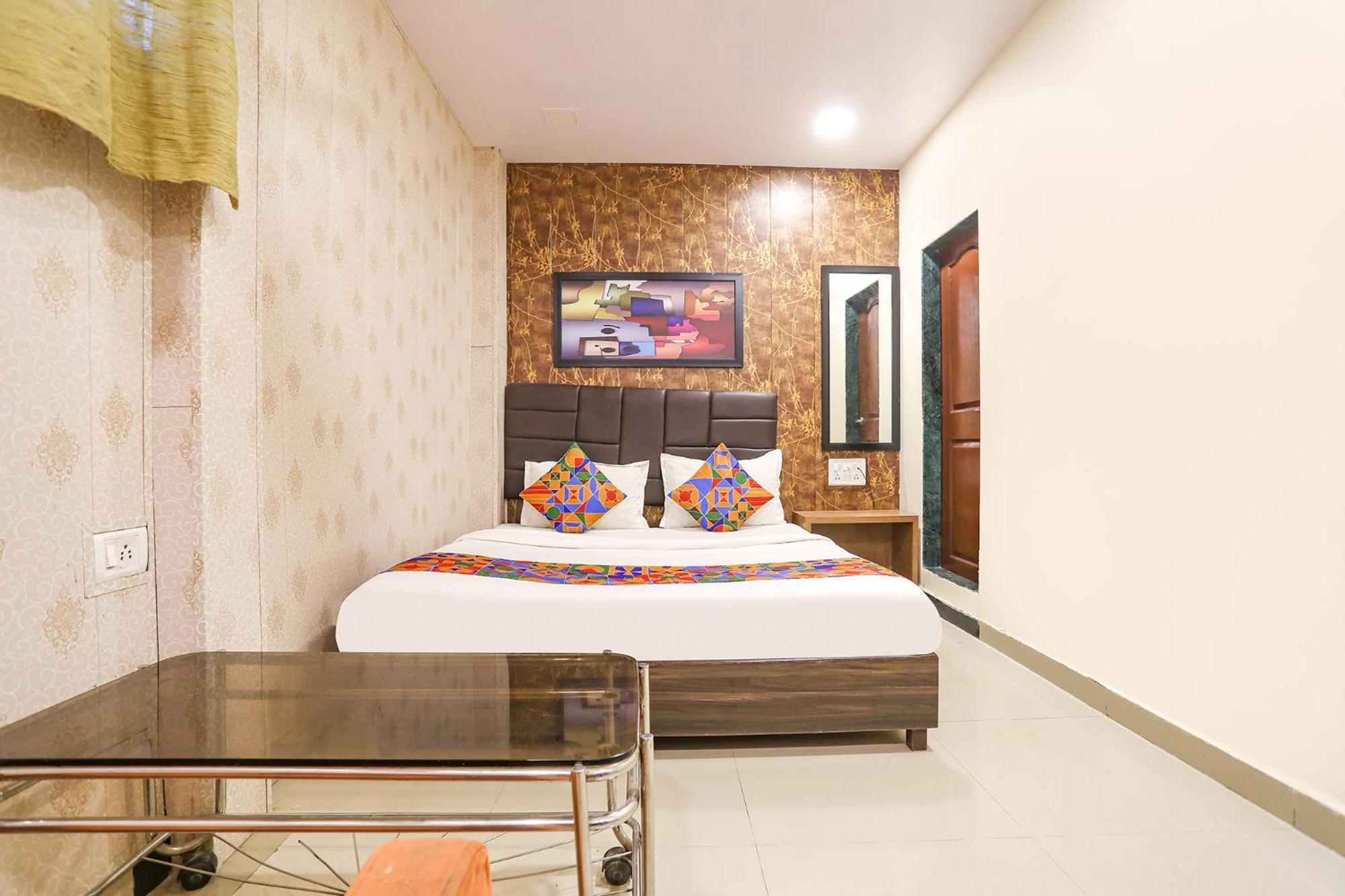 Fabexpress Aksa Hotel 2*