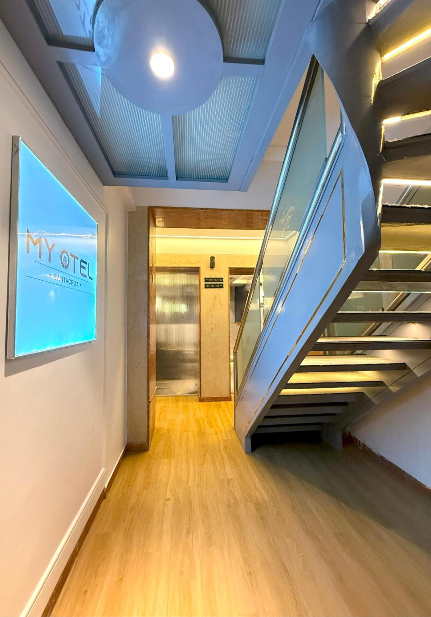 Hotel Myotel - Santacruz Mumbai