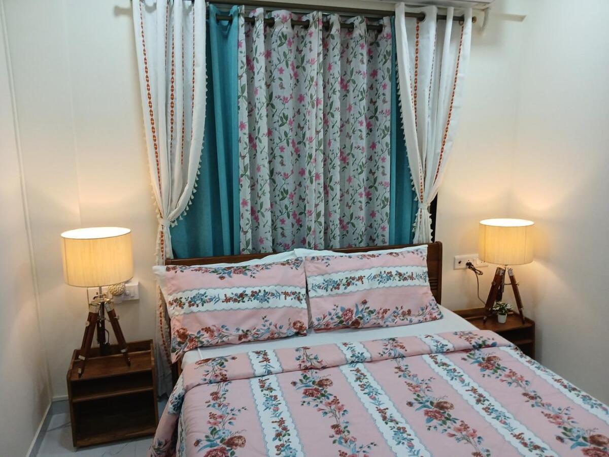 Vienna 2bed 2bath Rustic Village Vibe Apartment *