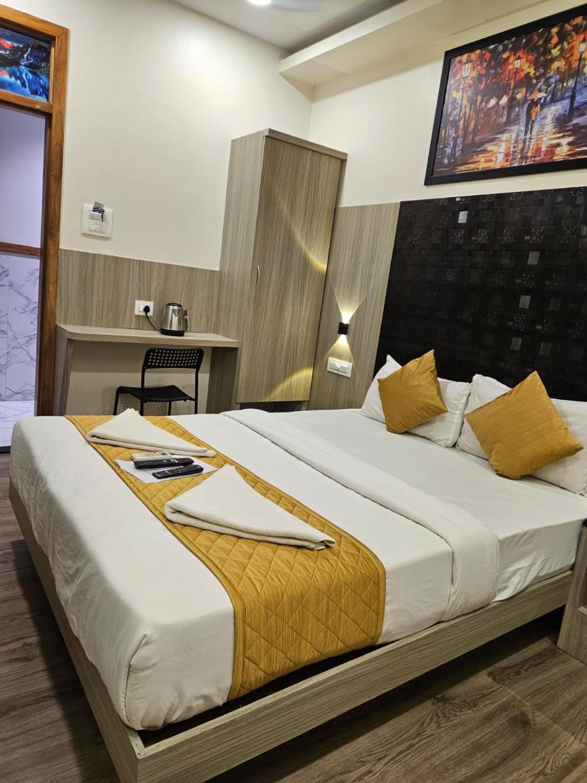 Arts International 3* Mumbai