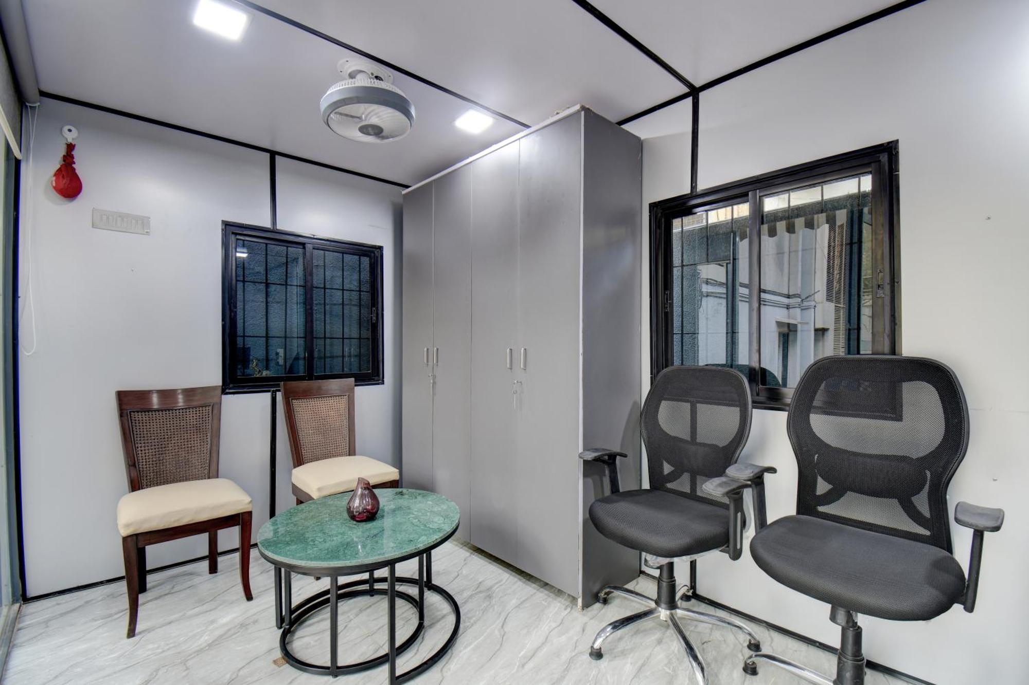 Hotel Staywood Suites, Mumbai