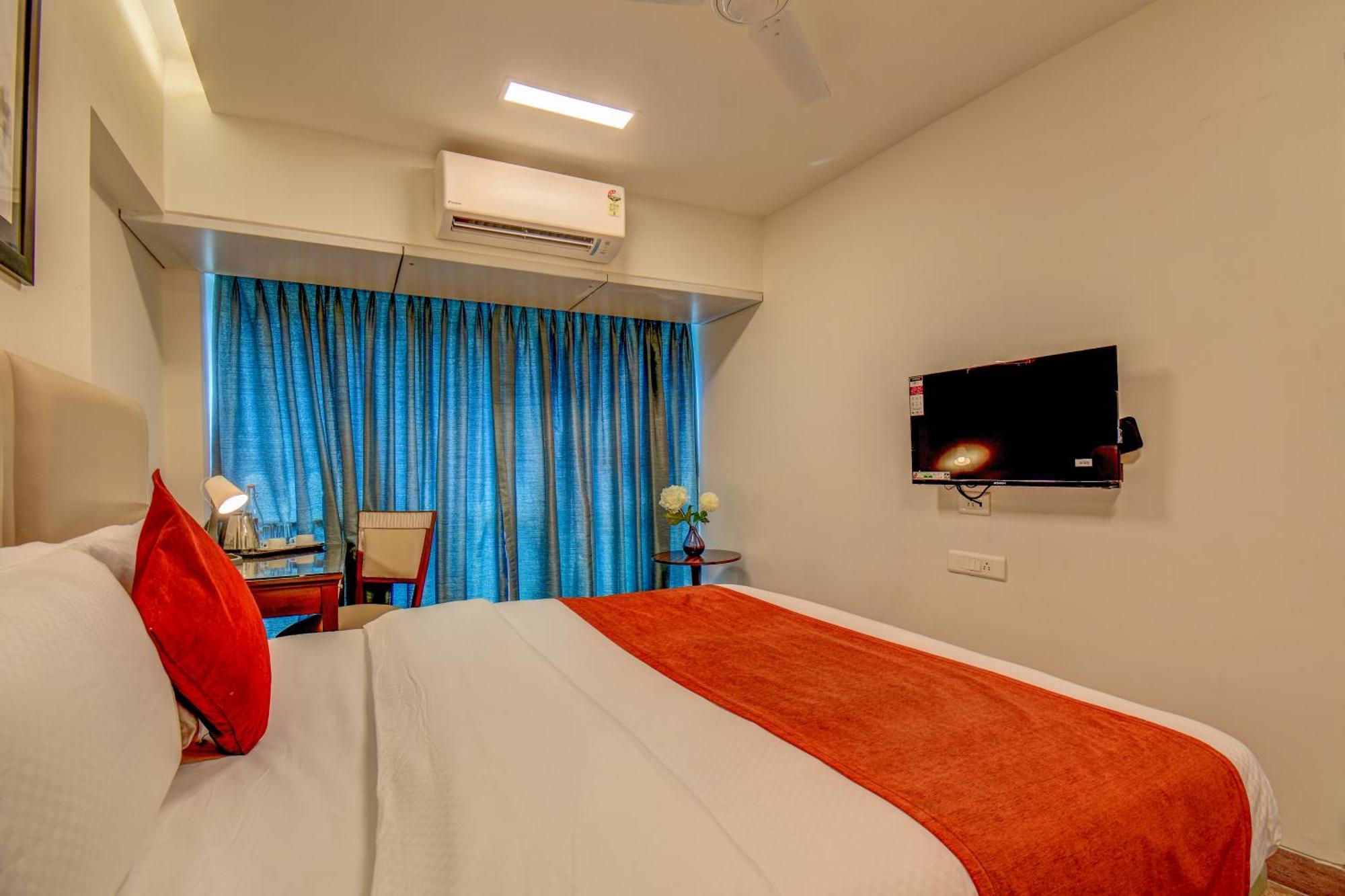 Staywood Suites, Hotel Mumbai