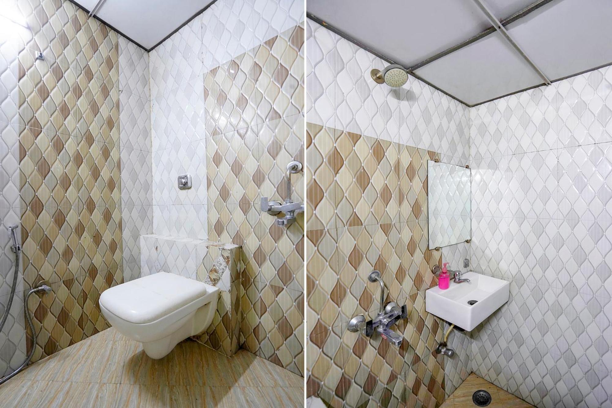 Fabhotel Kailash Park 2*