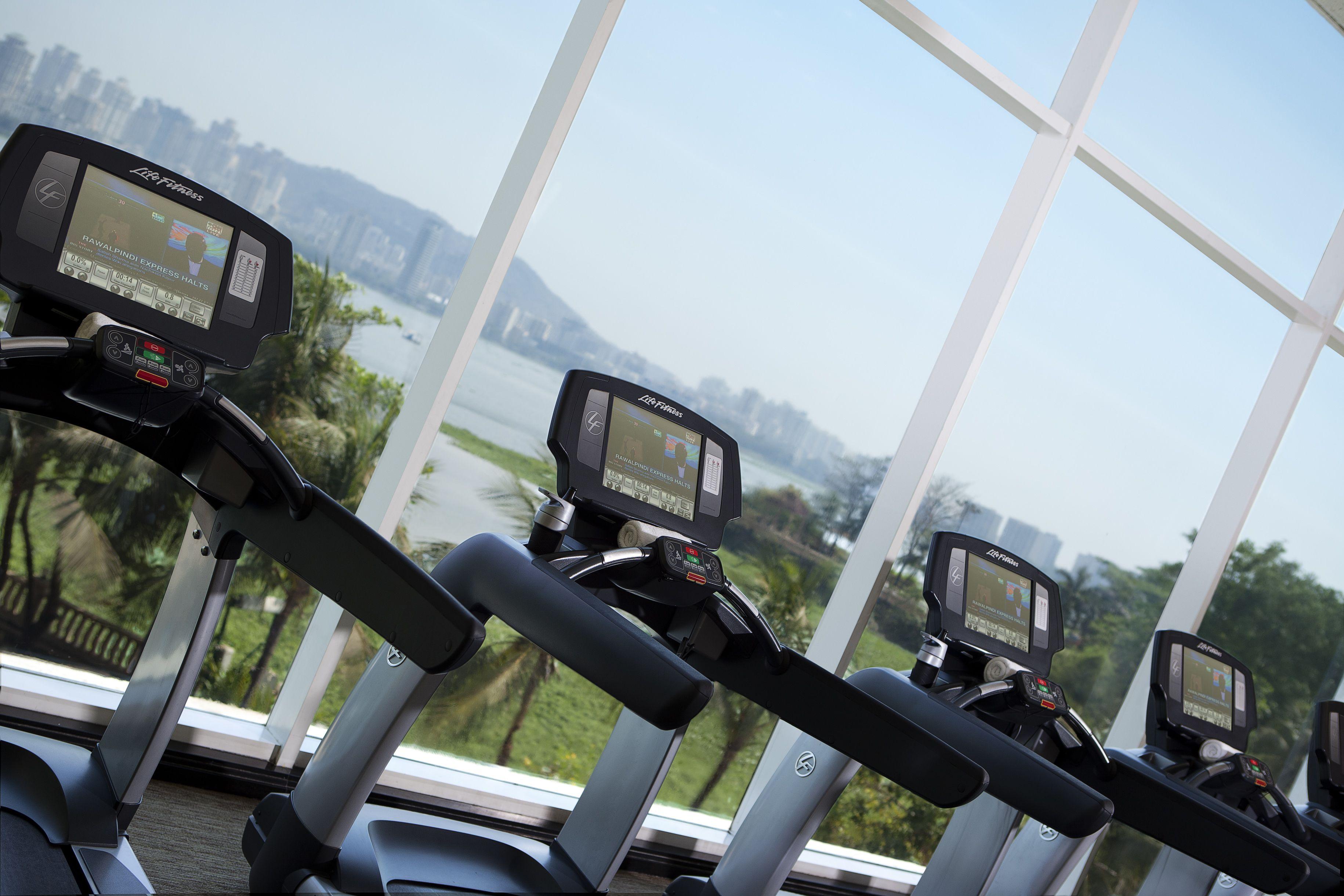 Hotel Marriott Executive - Lakeside Chalet, Mumbai