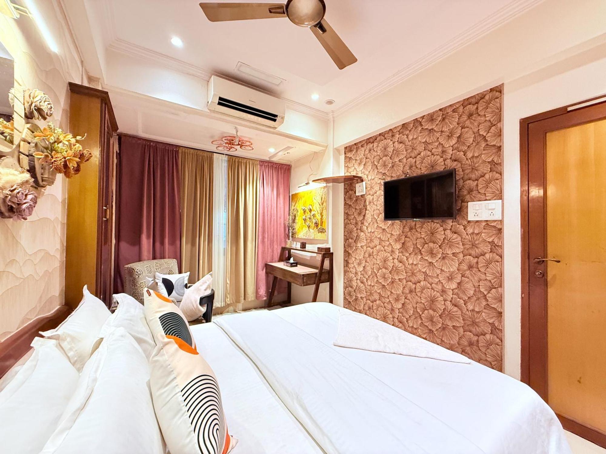 Garden Veil Luxury By Spacez Villa