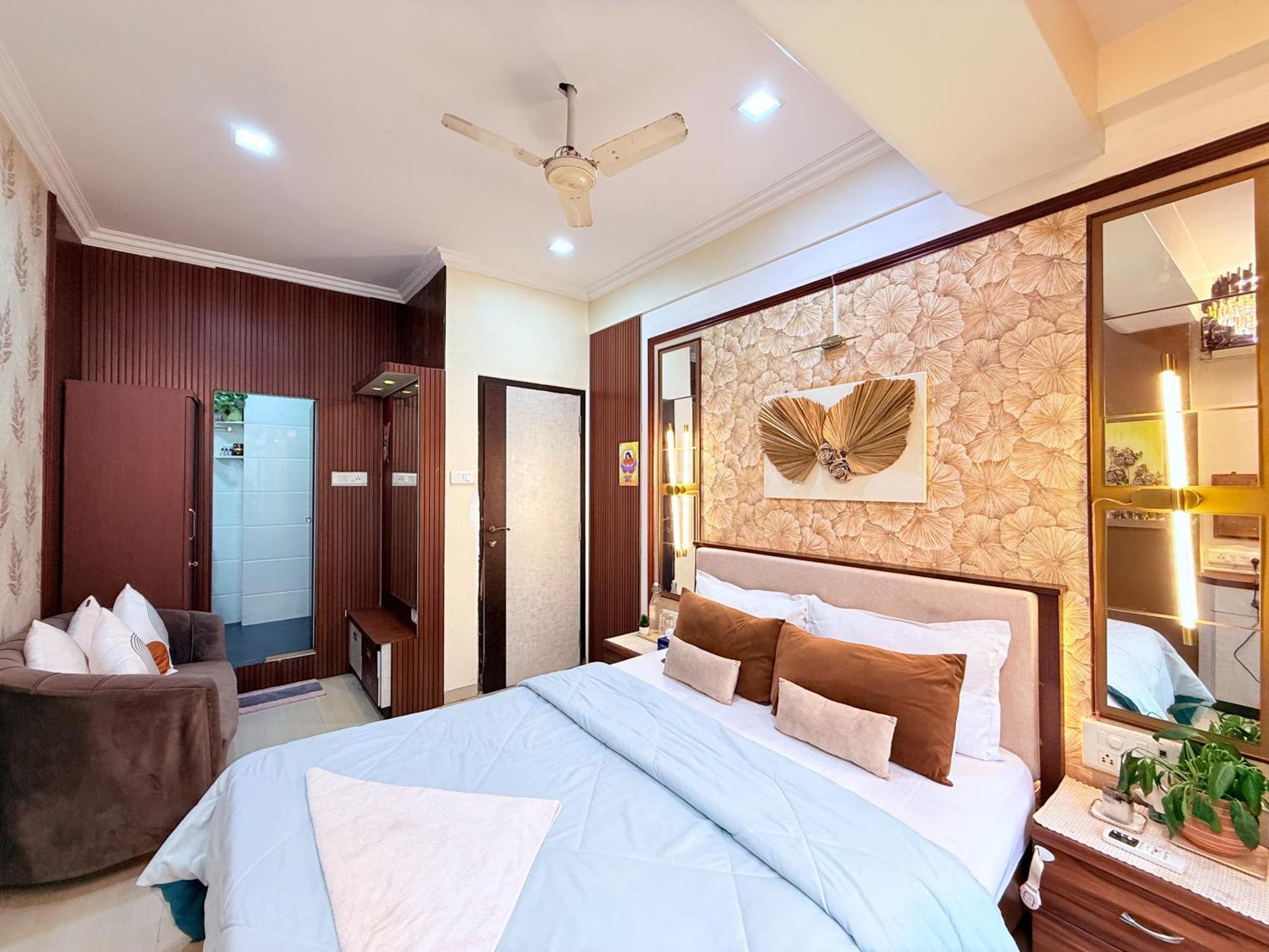 Villa Garden Veil Luxury By Spacez Mumbai