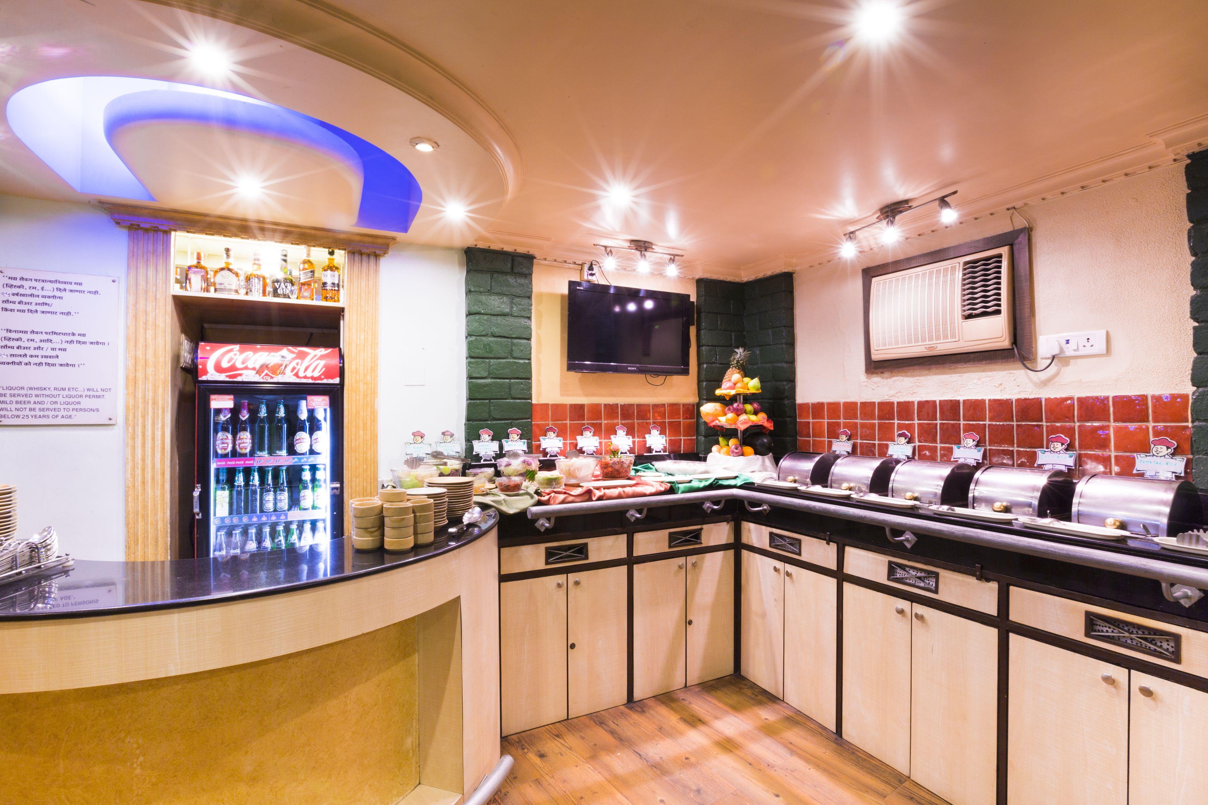 T24 Retro Hotel