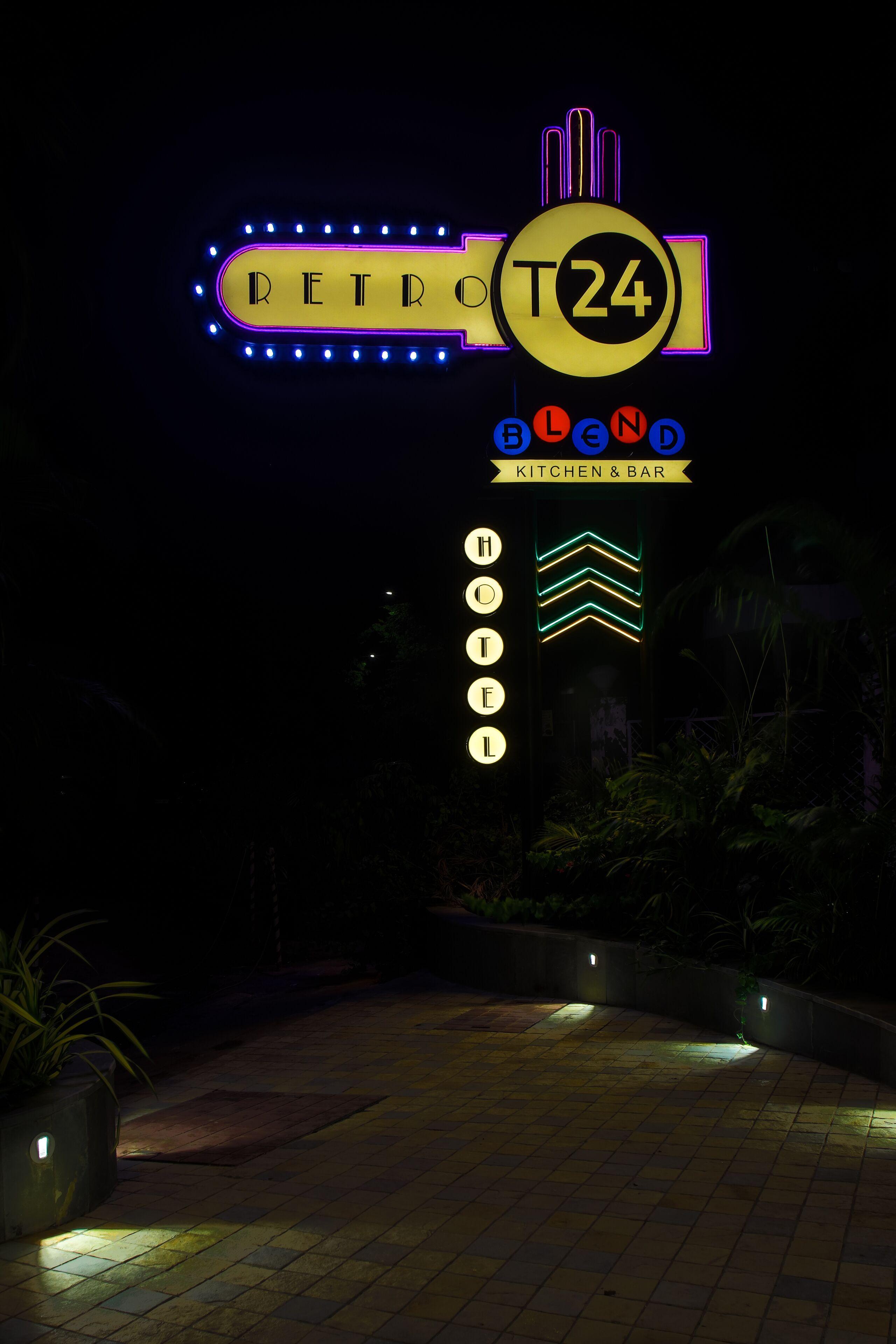 T24 Retro 4*