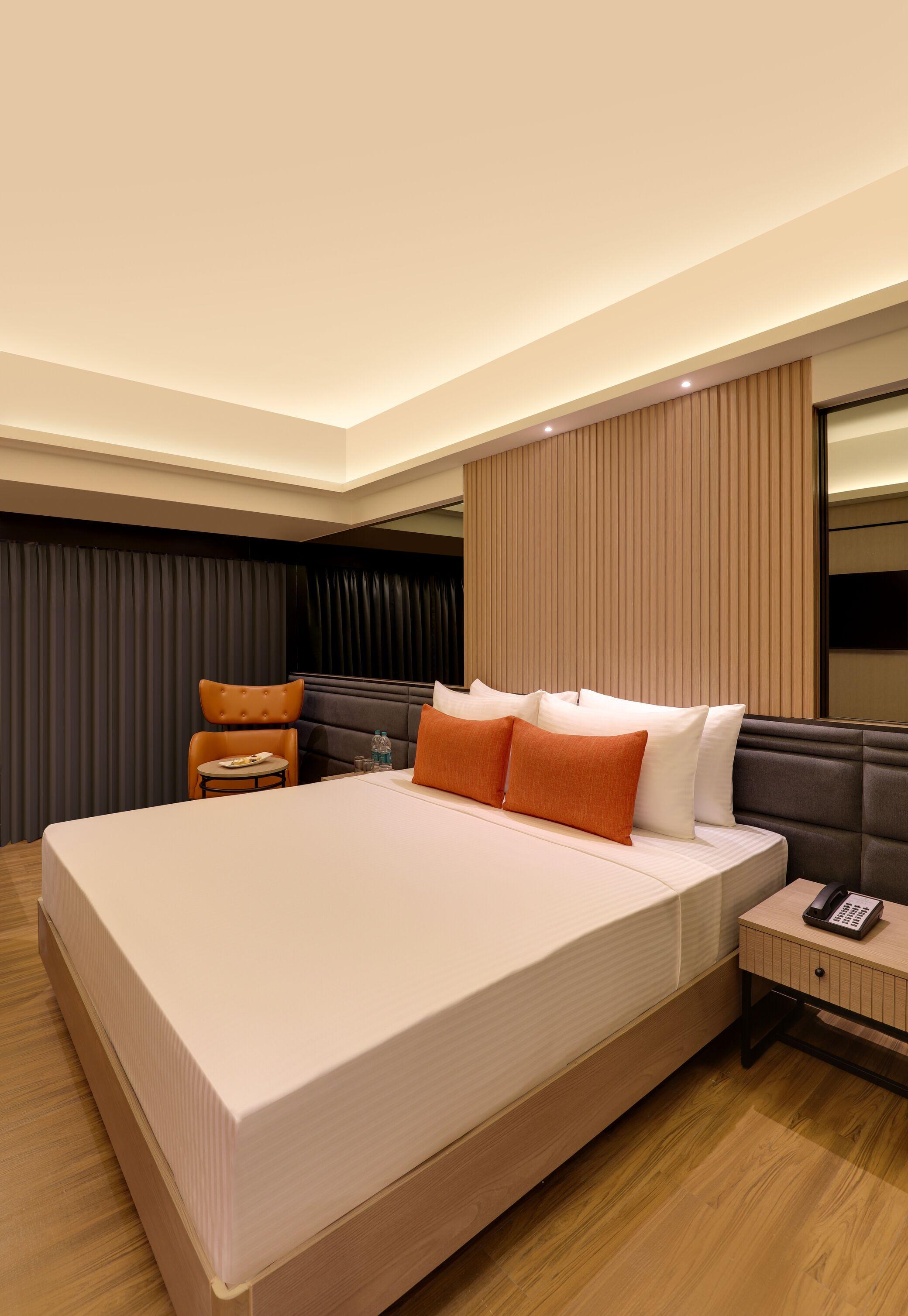 Lemon Tree Premier, Malad,