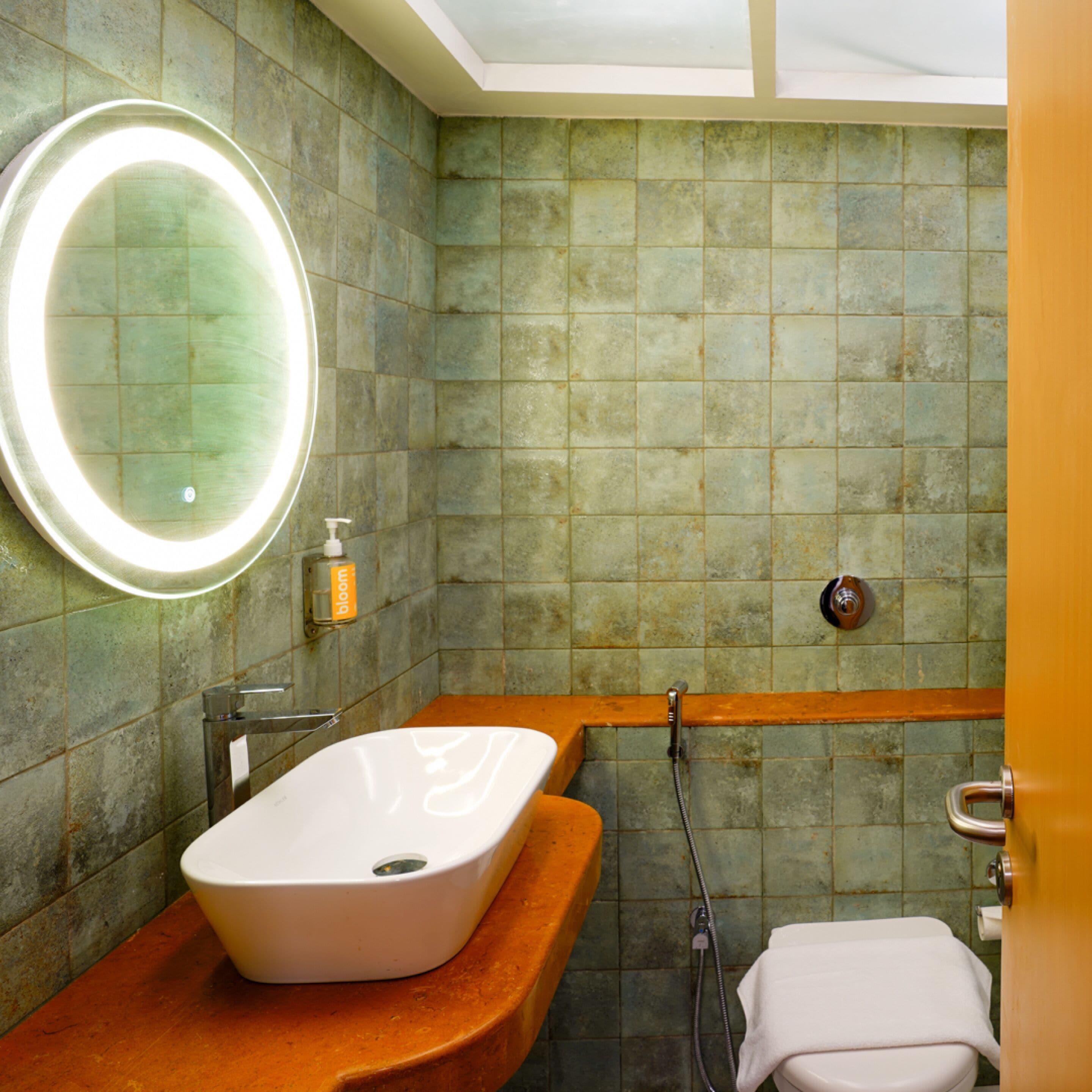 Hotel Bloom Boutique L Bandra Mumbai