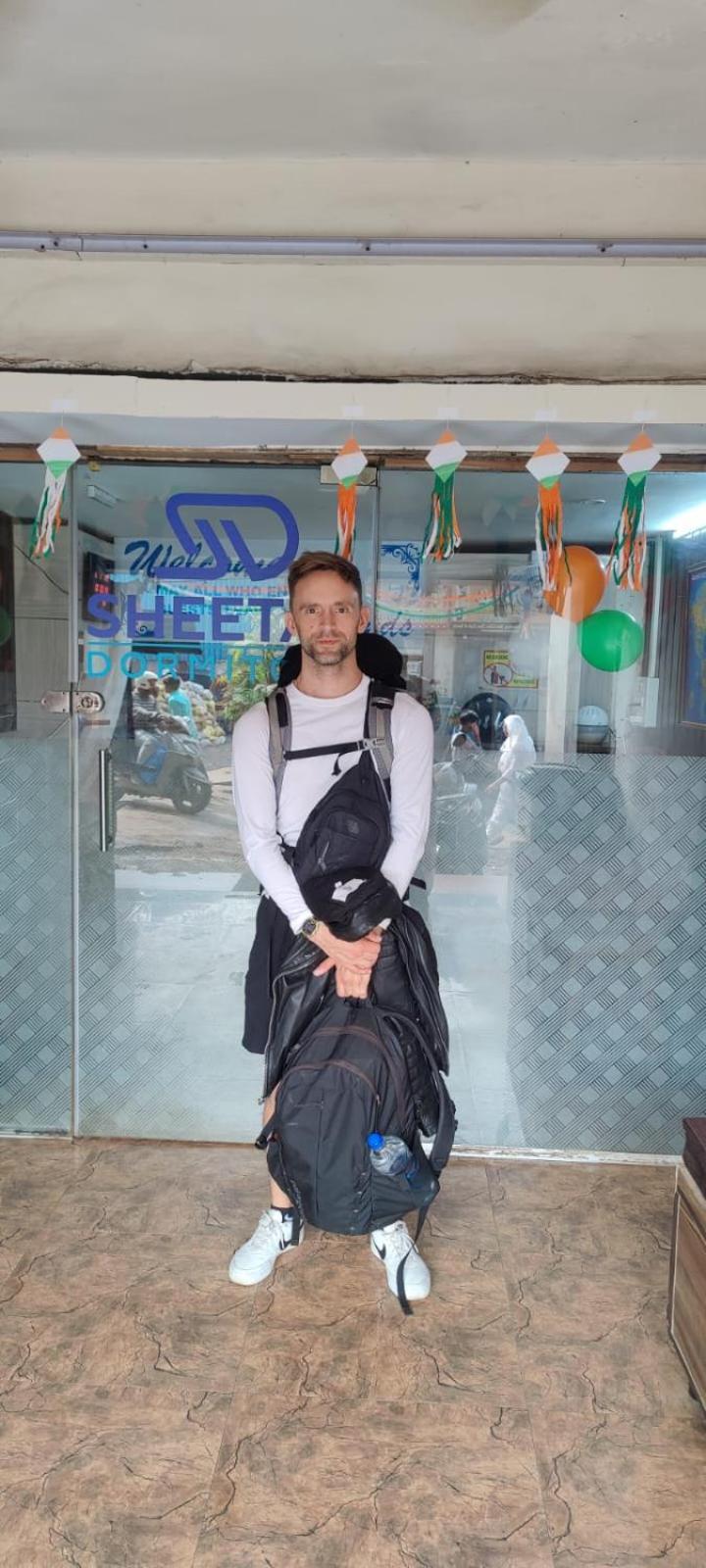 Sheetal Capsule hotel Mumbai