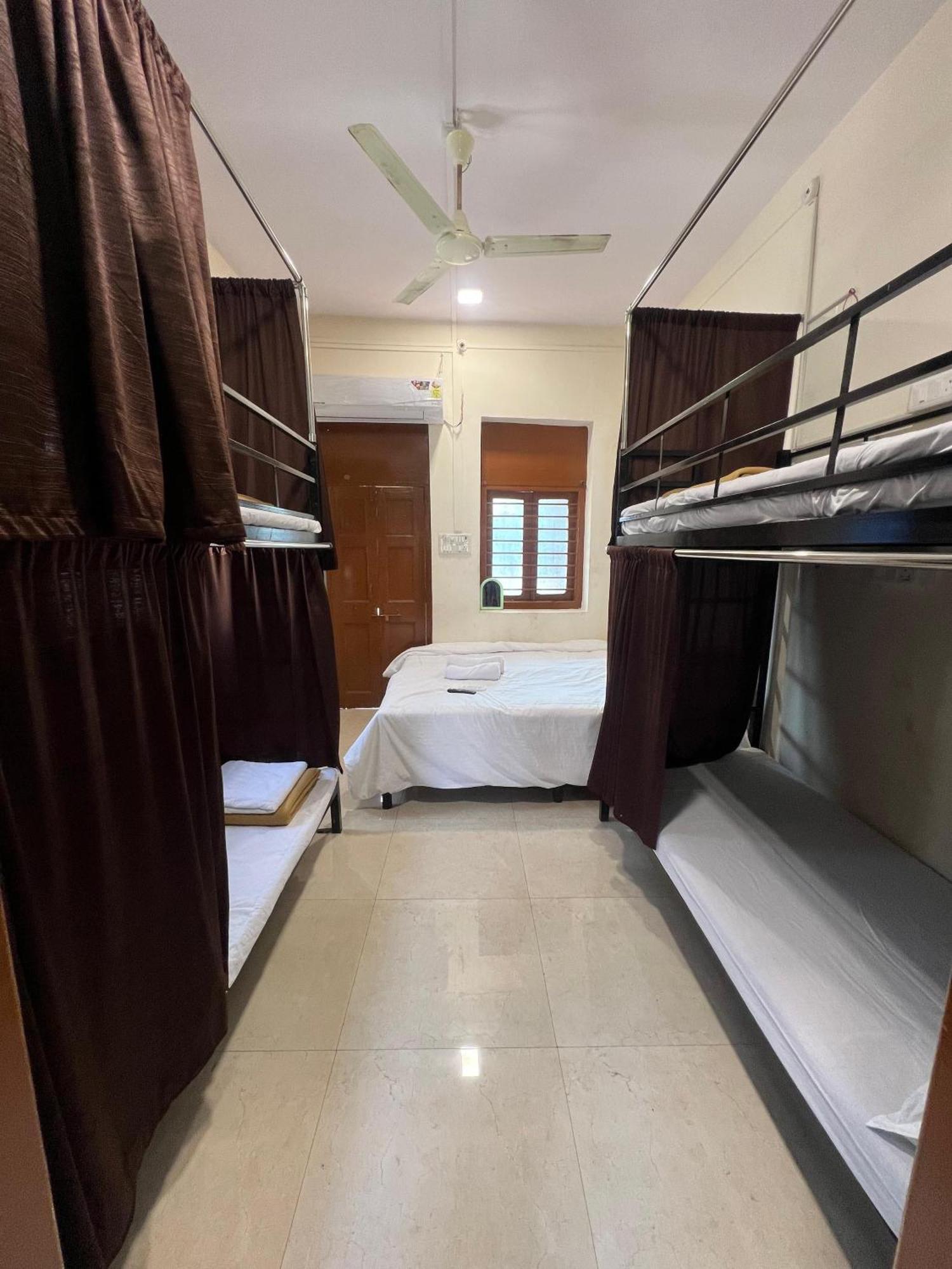 Omkar Regency Ac Goregaon West Mumbai