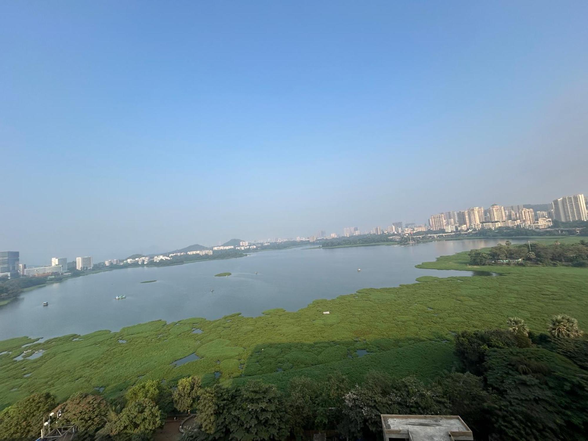 2 Bhk & Hiranandani View H Floor Apartment *