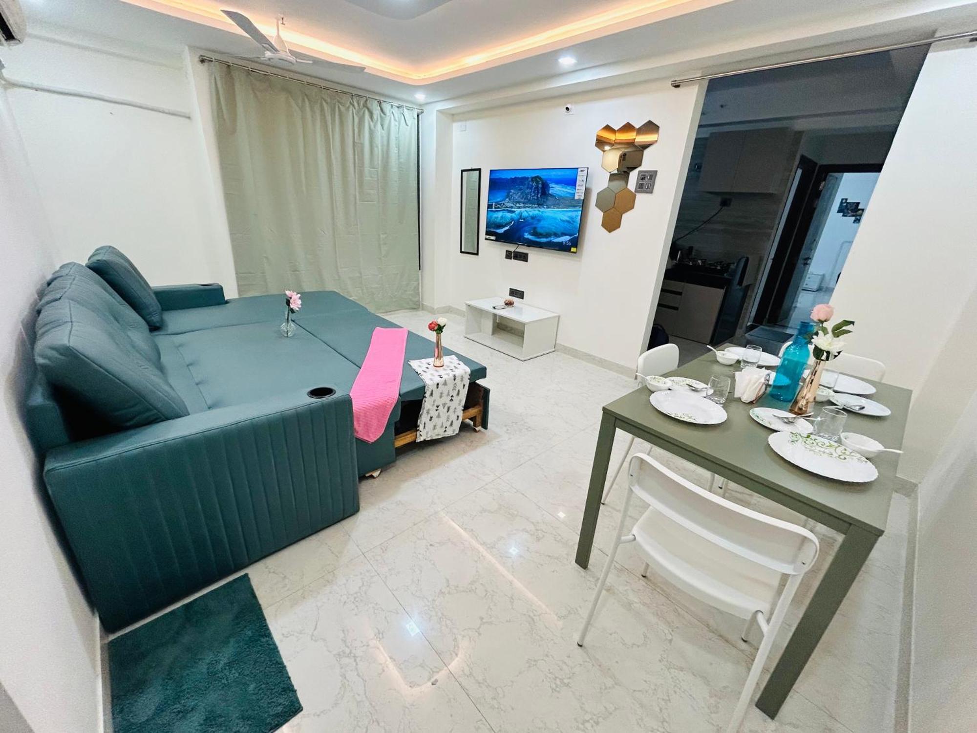 2 Bhk & Hiranandani View H Floor