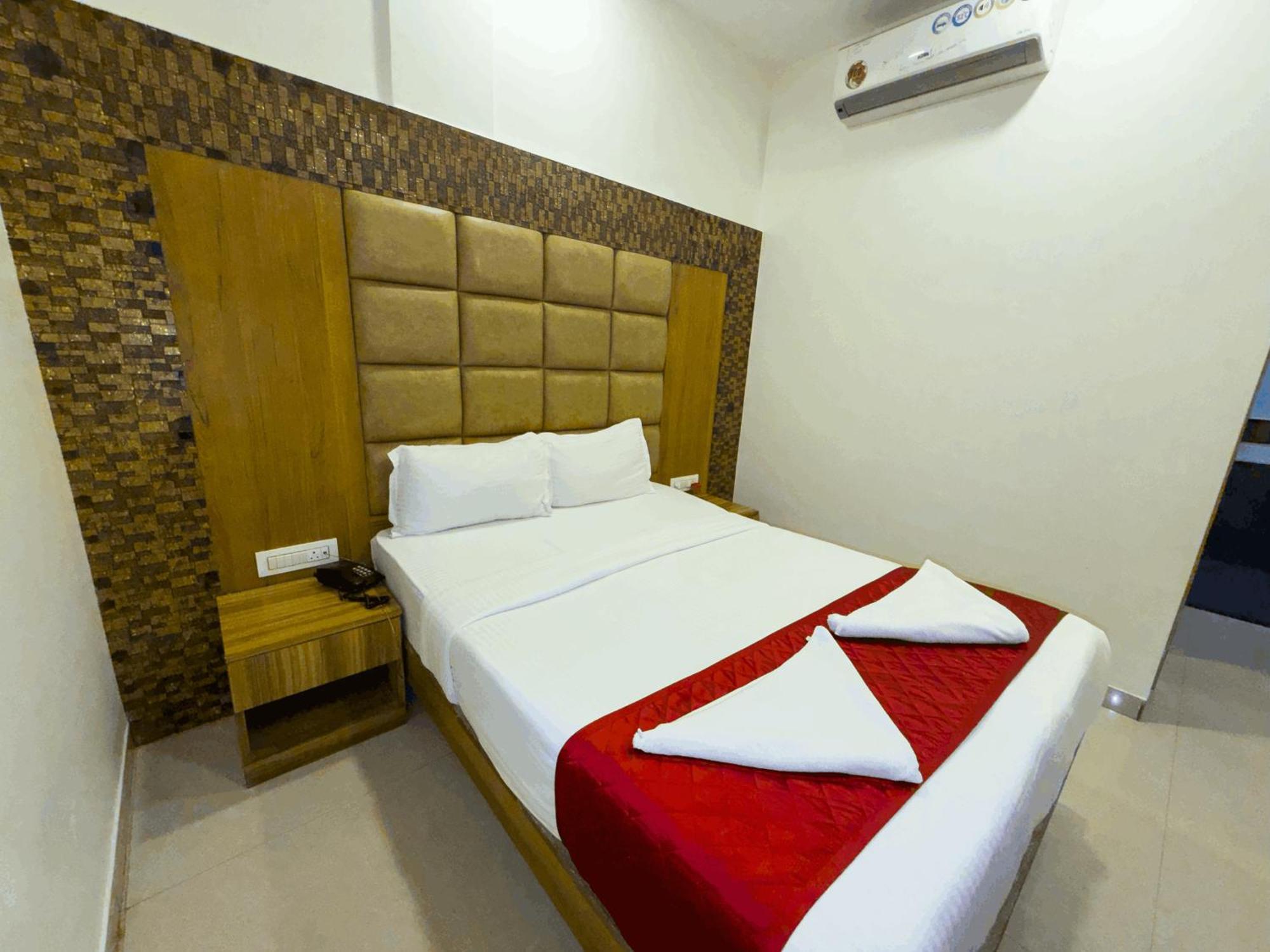 Hometown Near Us Embassy Bkc Hotel