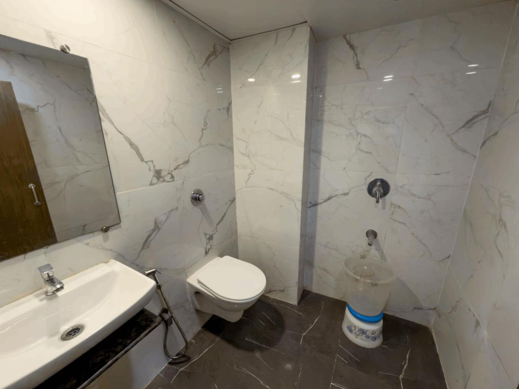 Hometown Near Us Embassy Bkc Mumbai