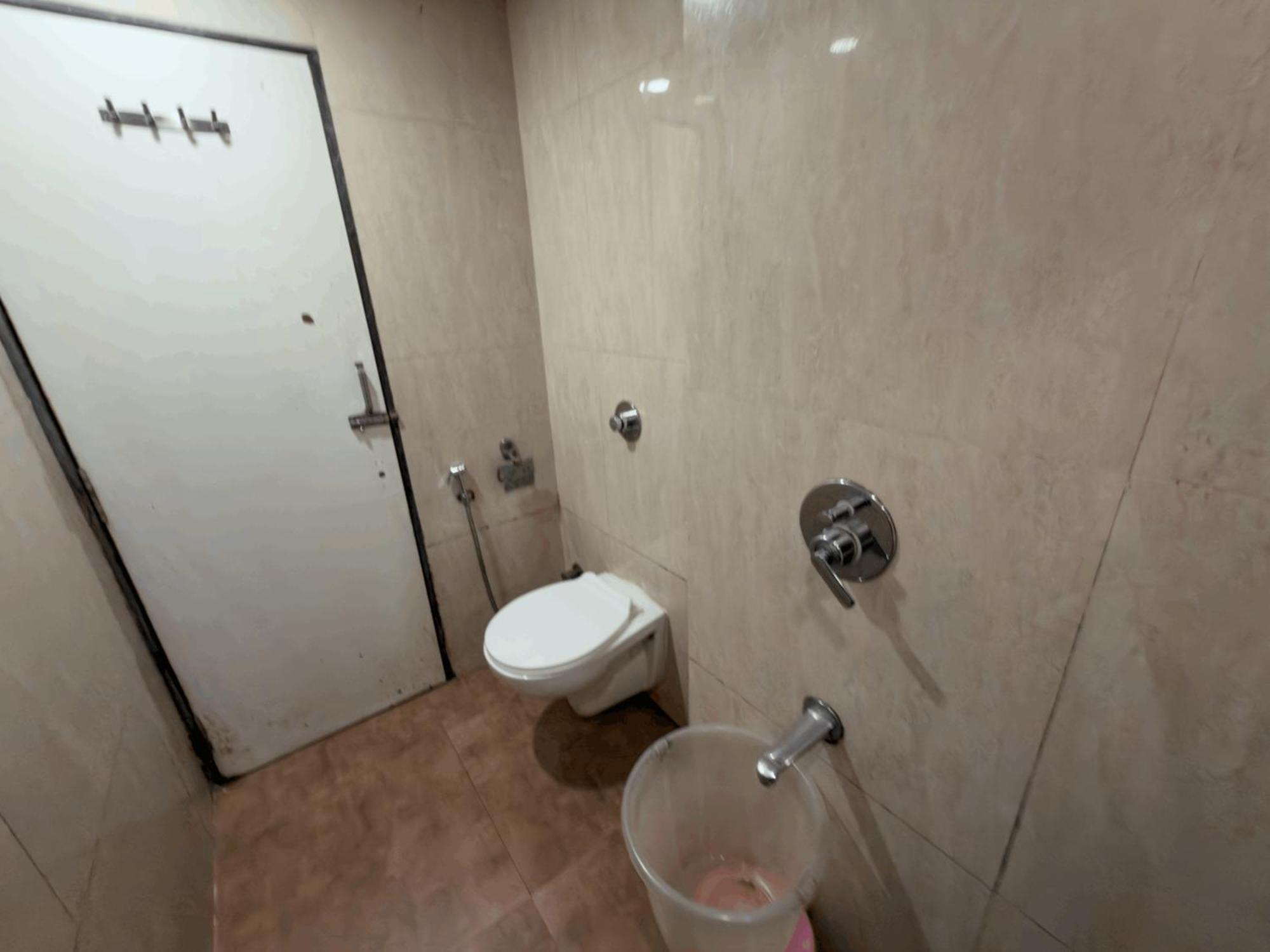 Hometown Near Us Embassy Bkc 3*