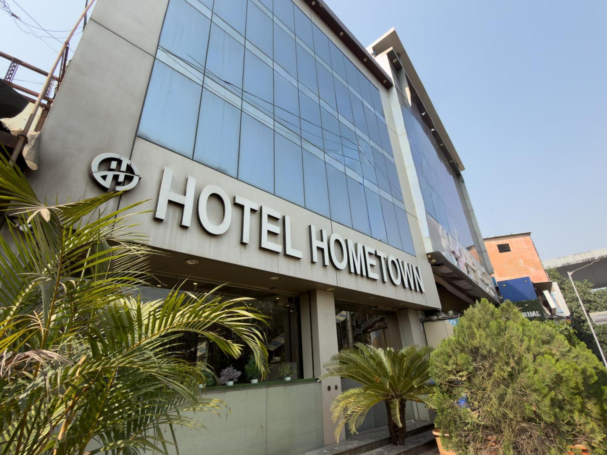 Hometown Near Us Embassy Bkc 3*