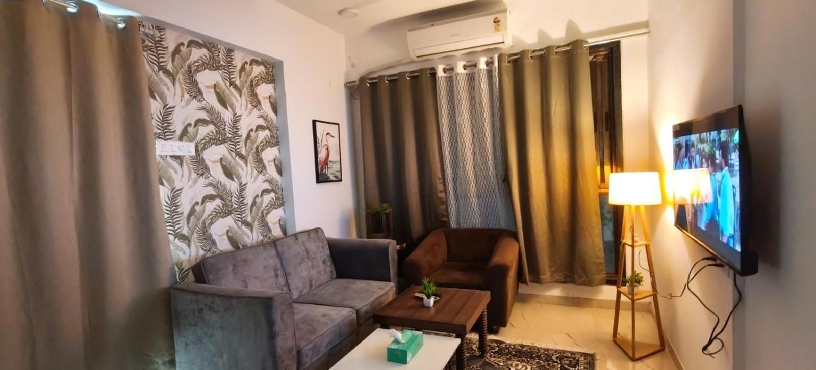 Ivy Urban Cozy 401 Private 1bhk 3 Min Nesco Apartment Mumbai