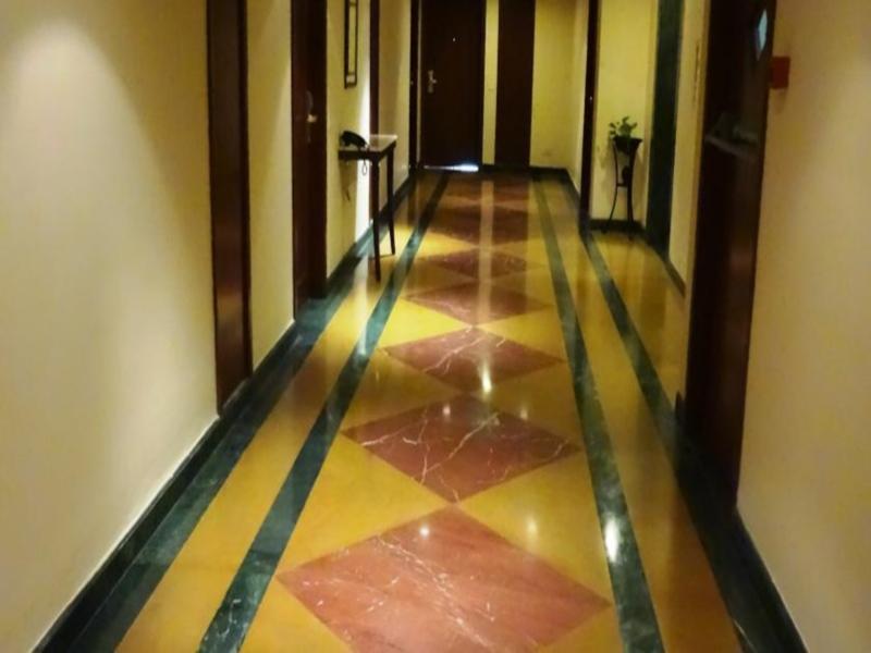 Hotel The Residency