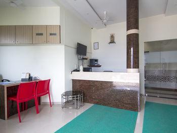 Oyo 845 Kailash Park