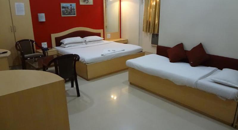 Treebo Cruz Royale Santacruz West Hotel Mumbai