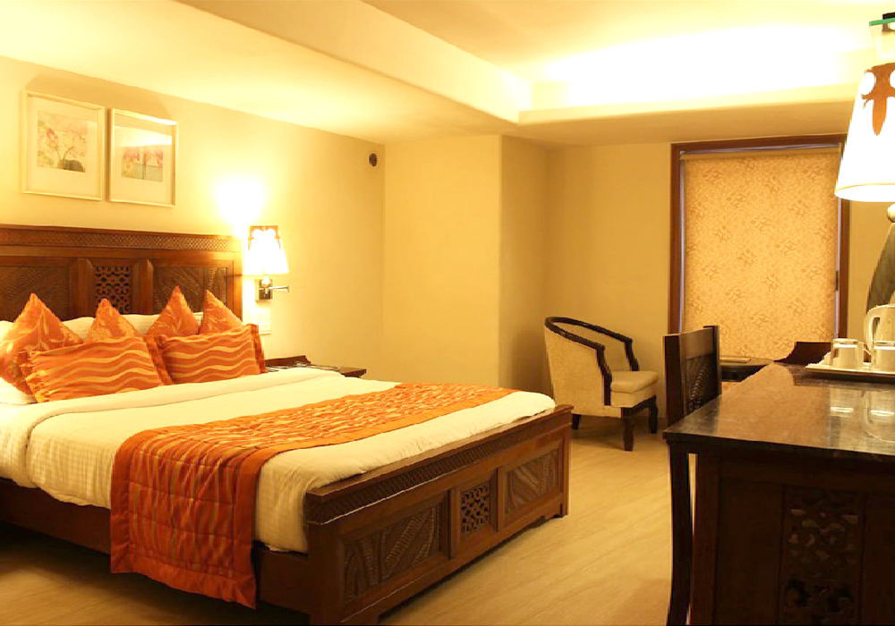 Sai Hotel 3*
