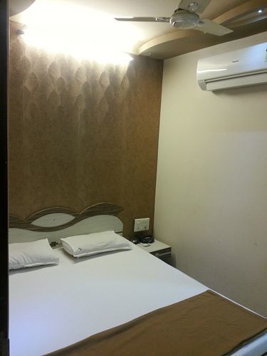 Nice Guest House Hotel